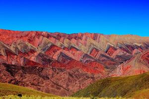 DIA 4 – TILCARA | VISITA AL HORNOCAL y HUMAHUACA – 17 DE NOVIEMBRE