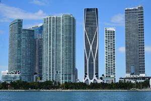 DÍA 7 – MIAMI – 19 DE JUNIO