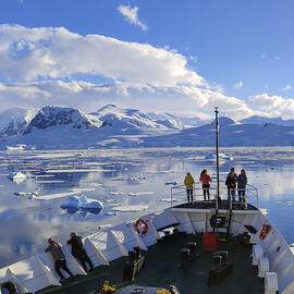 ANTARTIDA EXPEDICION BLANCA