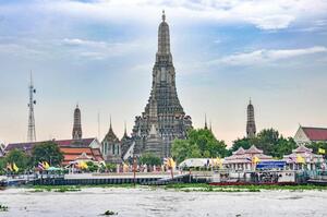 DÍA 28 – BANGKOK| ROMA| CONEXIÓN A BUENOS AIRES – 03 DE DICIEMBRE