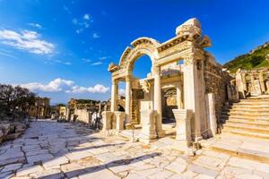 DÍA 17 – PAMUKKALE| EFESO| IZMIR – 05 DE MAYO