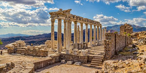 DÍA 18 – IZMIR| PERGAMO| CANAKKALE – 06 DE MAYO