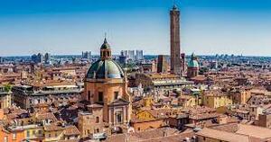 DIA 2 – LLEGADA A PARIS| VUELO A BOLOGNA - 22 DE MAYO DIA 2 – LLEGADA A PARIS| VUELO A BOLOGNA - 22 DE MAYO