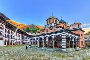 DÍA 11 – SOFIA – MONASTERIO DE RILA – SOFIA – 4 DE OCTUBRE
