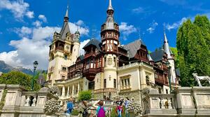 DÍA 8 – BRASOV – SINAIA – BUCAREST – 1 DE OCTUBRE