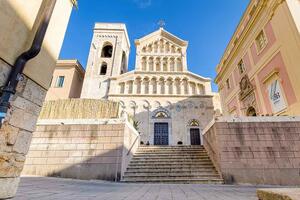 DIA 11 - CAGLIARI | BOSA | ALGHERO | SASSARI – 07 DE OCTUBRE DIA 11 - CAGLIARI | BOSA | ALGHERO | SASSARI – 07 DE OCTUBRE