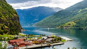 DÍA 11 – OSLO| TRASLADO A FLÅM – 2 DE SEPTIEMBRE