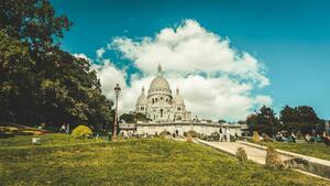 DÍA 3 – PARÍS - EXCURSIÓN POR MONTMARTRE: EL ENCANTO BOHEMIO DE PARÍS - 23 DE MAYO