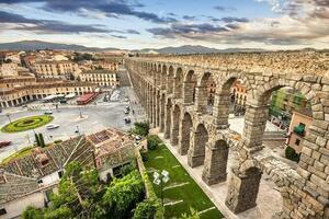 DÍA 11 – MADRID| EXCURSIÓN A SEGOVIA Y ÁVILA – 23 DE MAYO