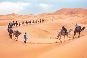 DÍA 15 – FEZ| MIDELT| ERFOUD| DUNAS DE MERZOUGA – 27 DE MAYO