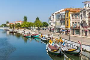 DÍA 8 – OPORTO| EXCURSIÓN A AVEIRO – 20 DE MAYO