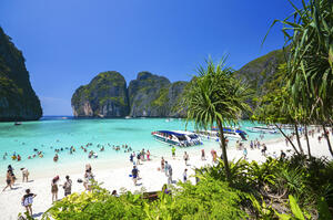 DÍA 24 – 29 DE MARZO| EXCURSIÓN PHI PHI LEH Y MAYA BAY