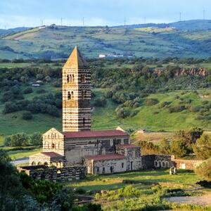 DÍA 9 – ALGHERO | SASSARI|TEMPIO PAUSIANA | OLBIA – 15 DE ABRIL