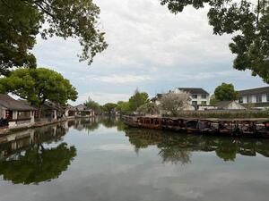 DÍA 40 – SHANGHÁI | EXCURSION OPCIONAL A ZHUJIAJIAO "LA VENECIA DE SHANGAI" – 01 DE MAYO